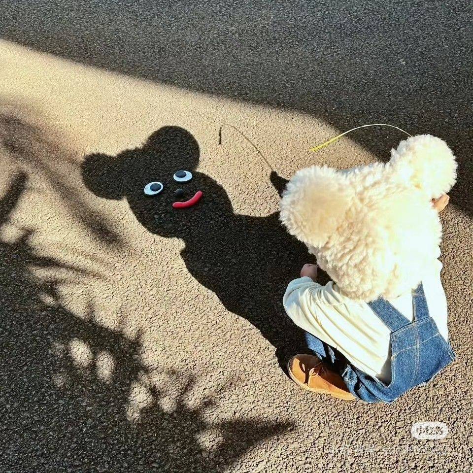 ）·（