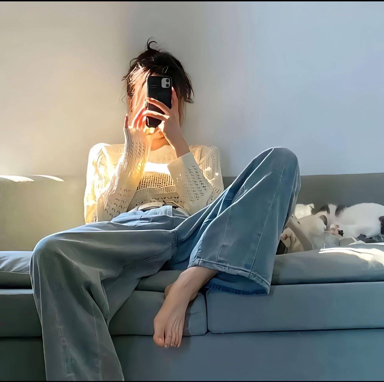ღ