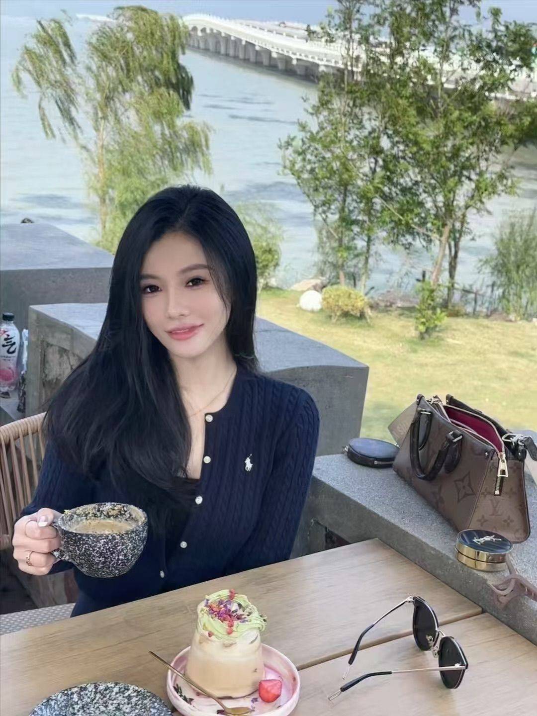 小馋猫