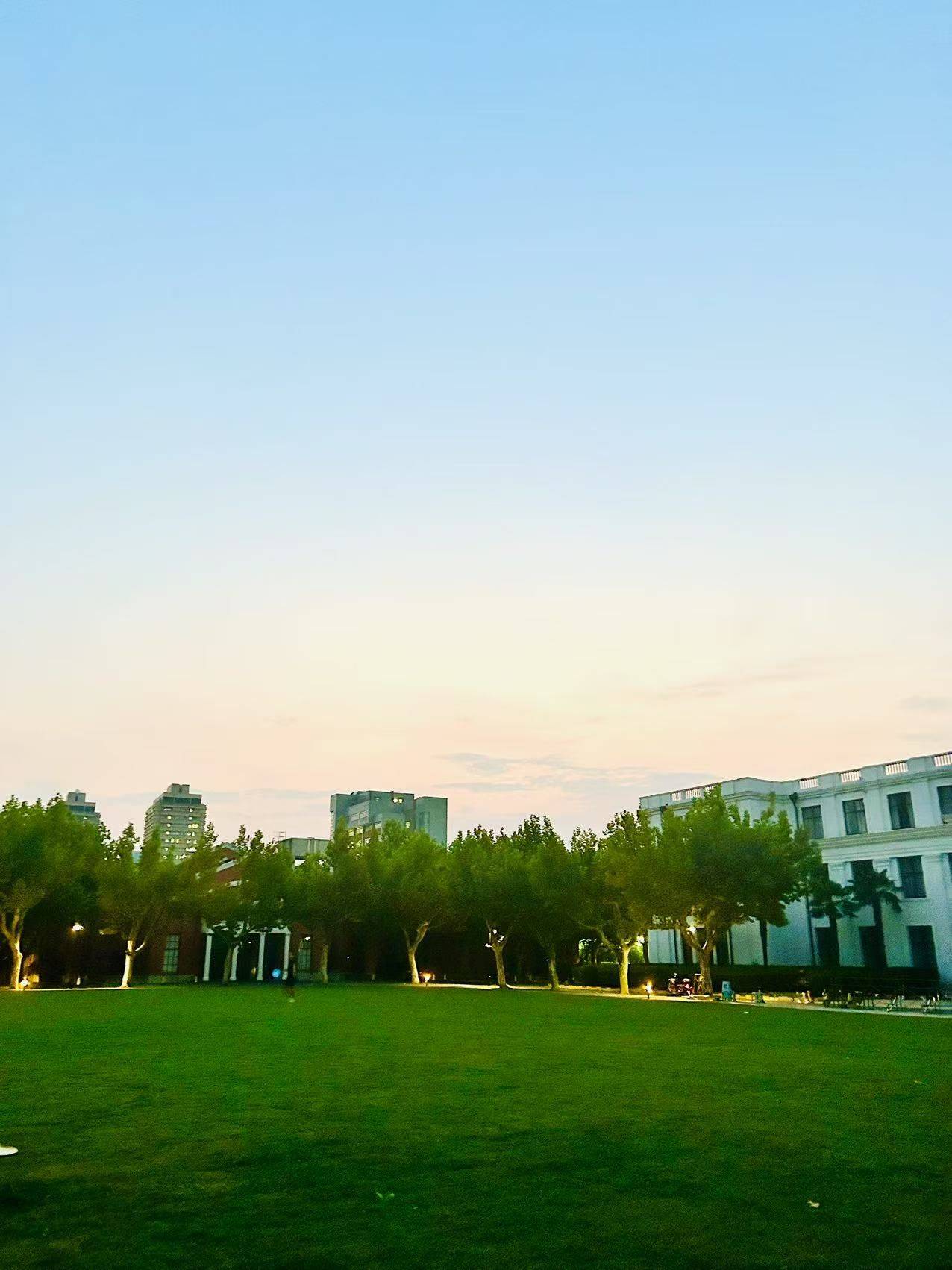 飞翔的🦅