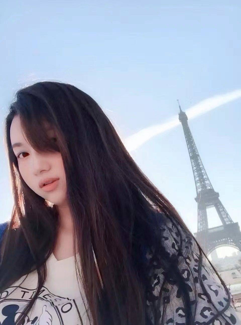 一只蓝鲸