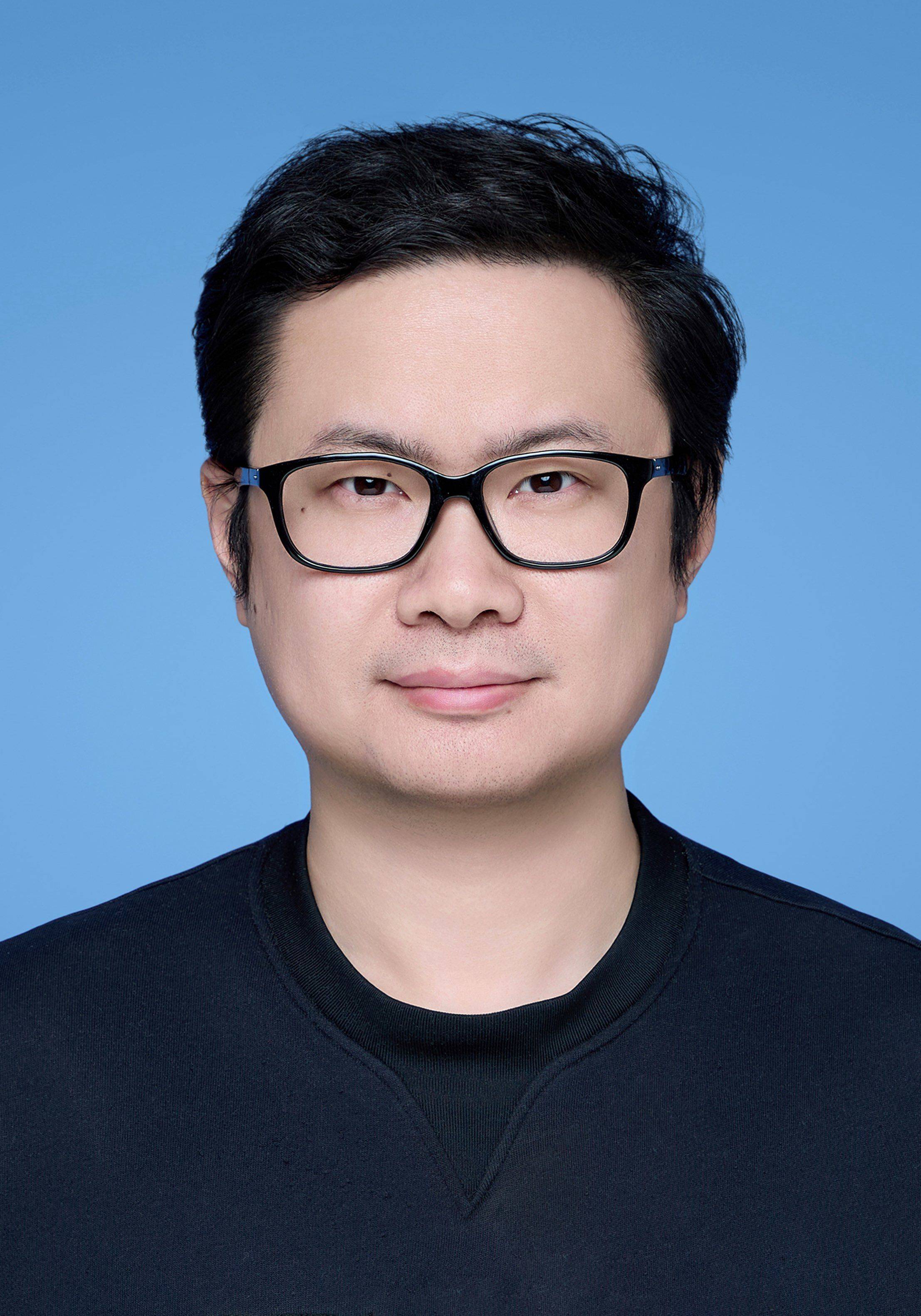 梅少维