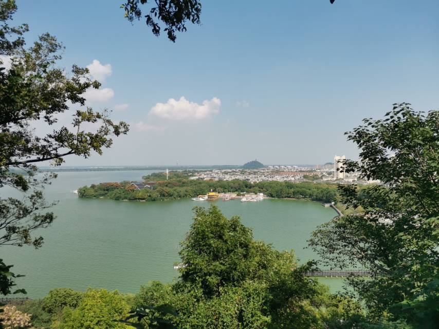 日出东方