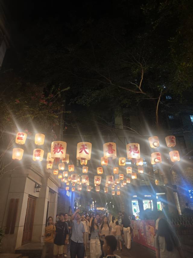 房产证上的业主yy