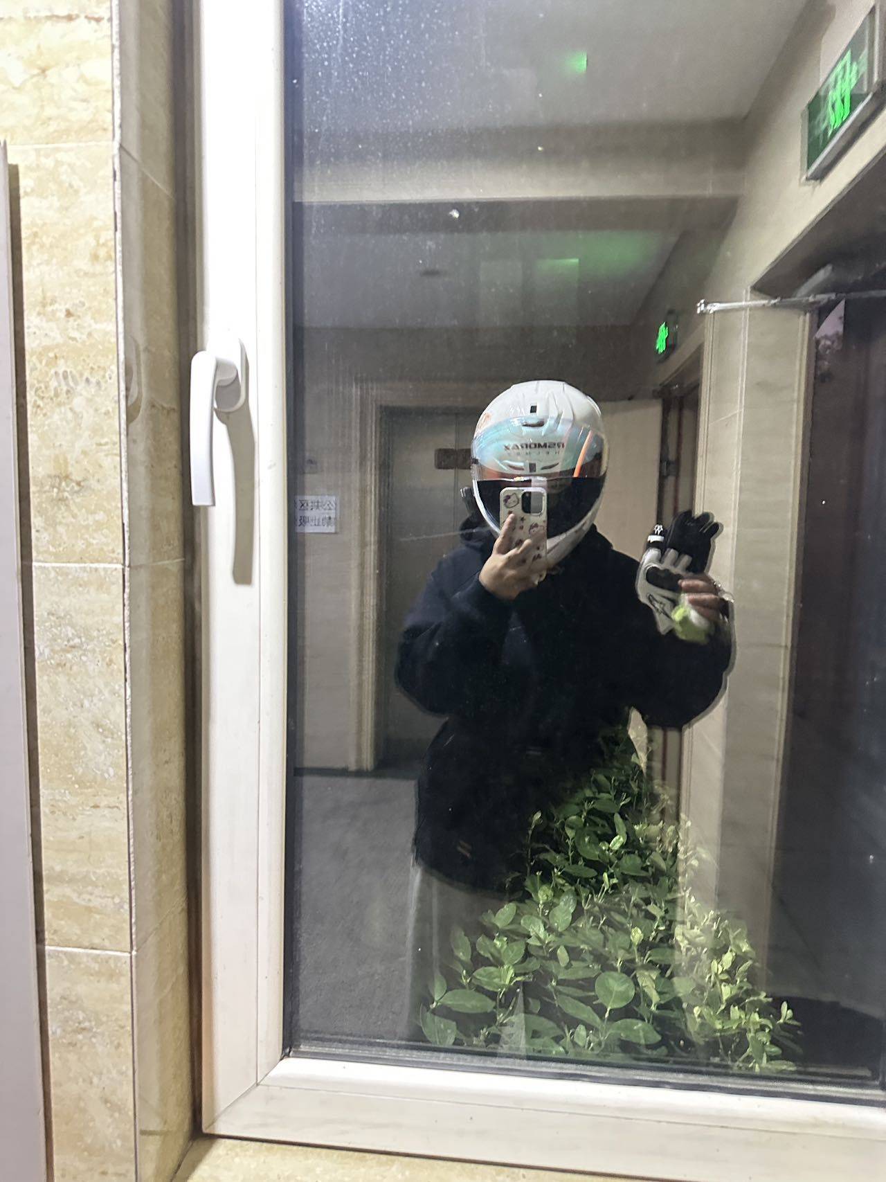 淋雨季.