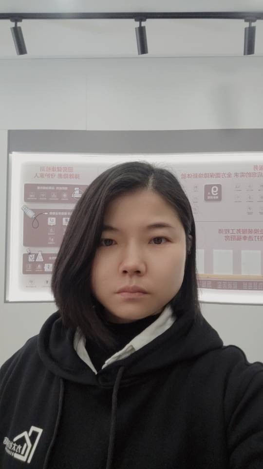 玲玲