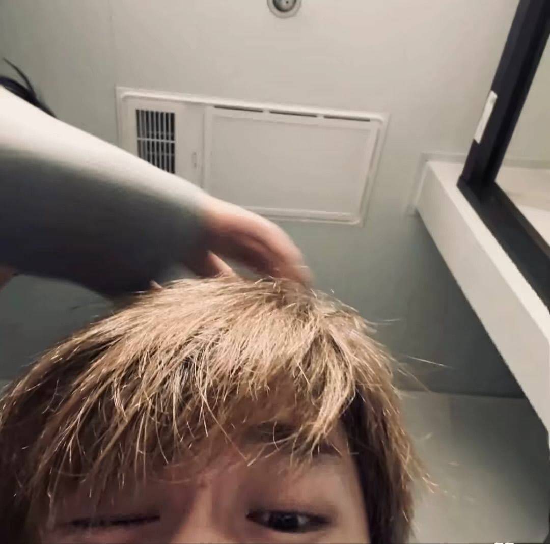 ㅤㅤㅤㅤ ㅤ ㅤㅤ