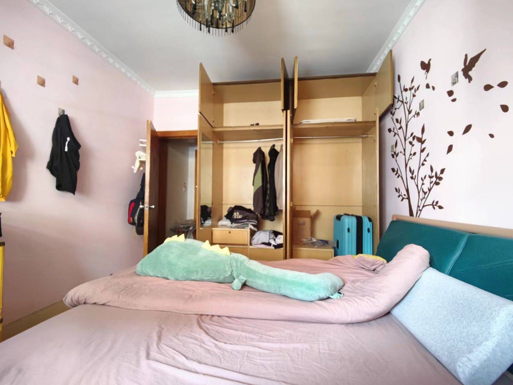 东浦路主卧出租