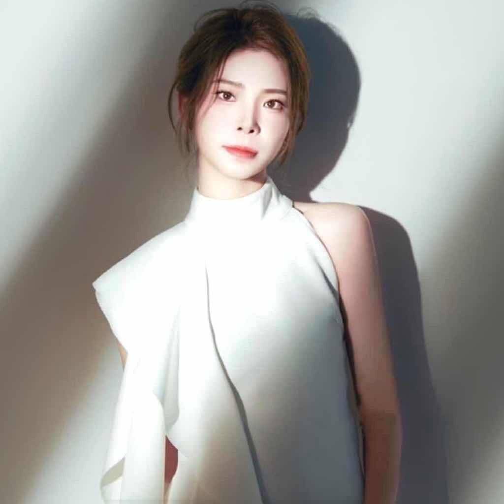 李怿冉