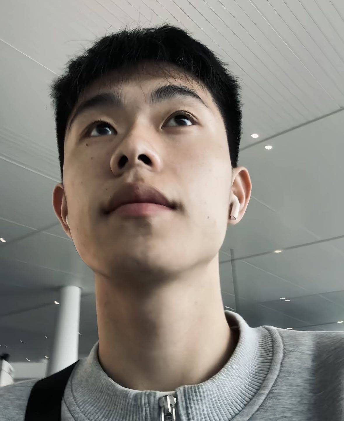 顾凡
