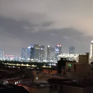 灯湖中轴