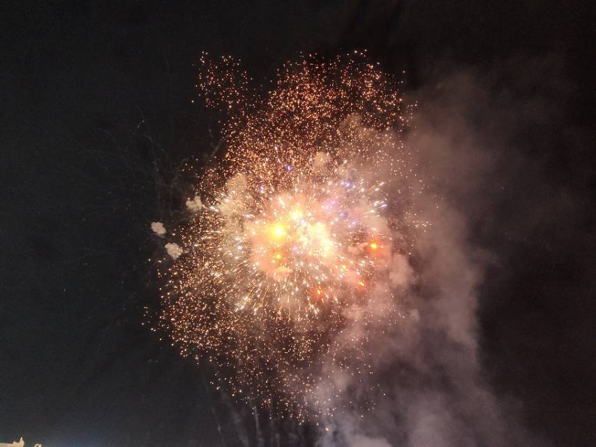 有房 找合租男室友