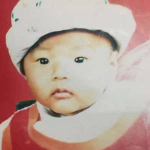 小张很郑经、