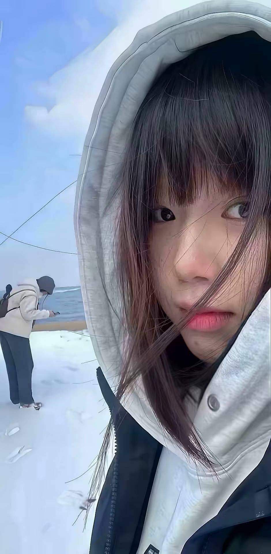 李