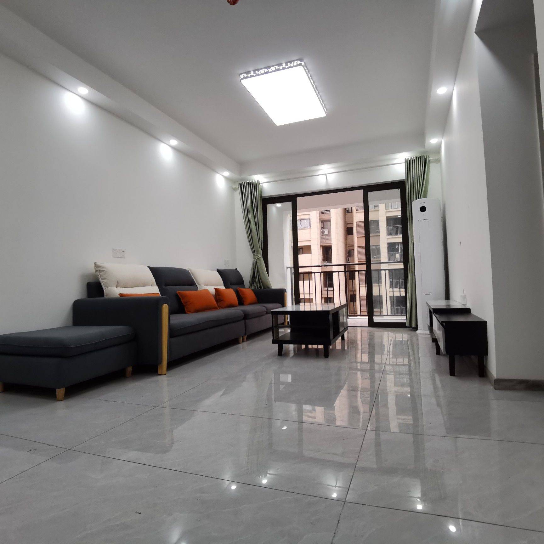 点驾到，通通闪开！