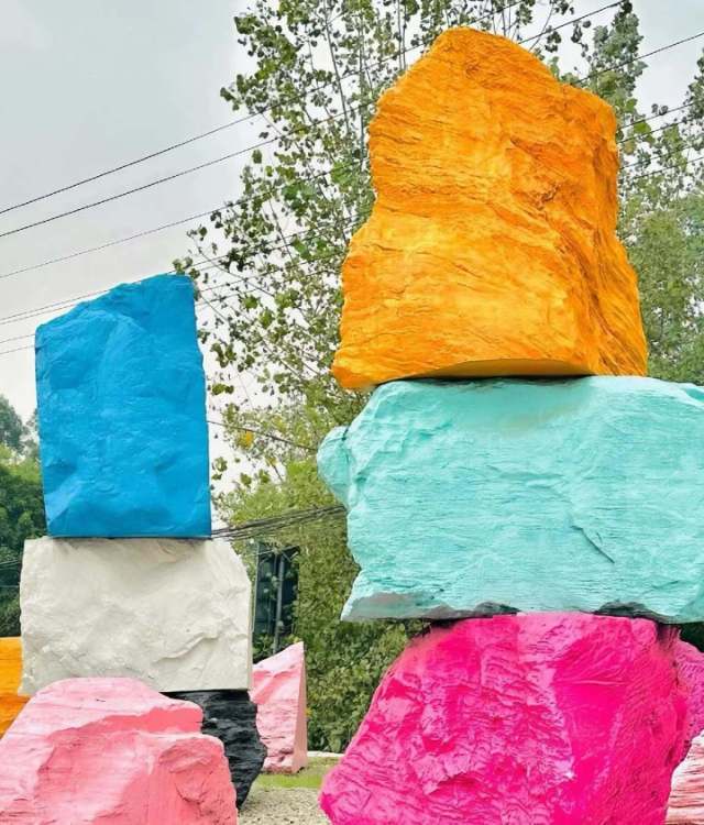 佟仴
