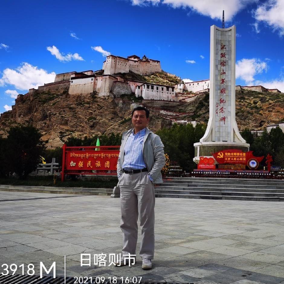 把镜头对准爱的所有