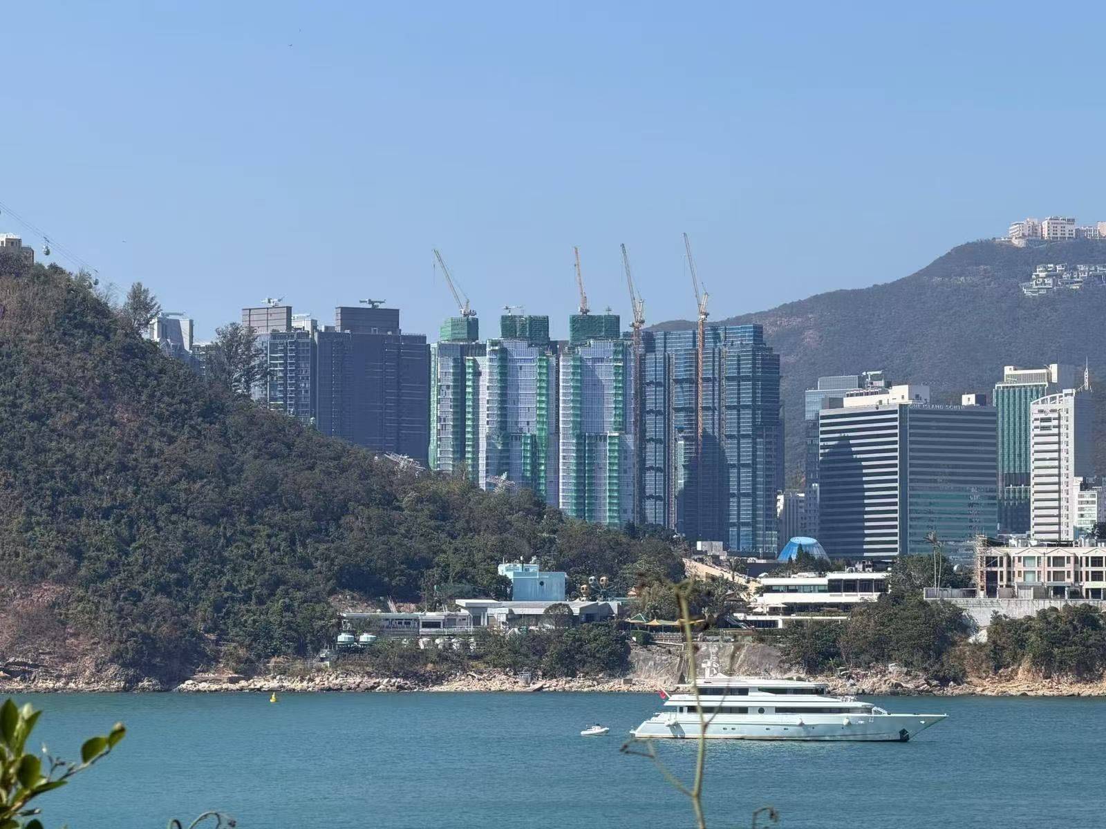 古灵精怪的妈咪