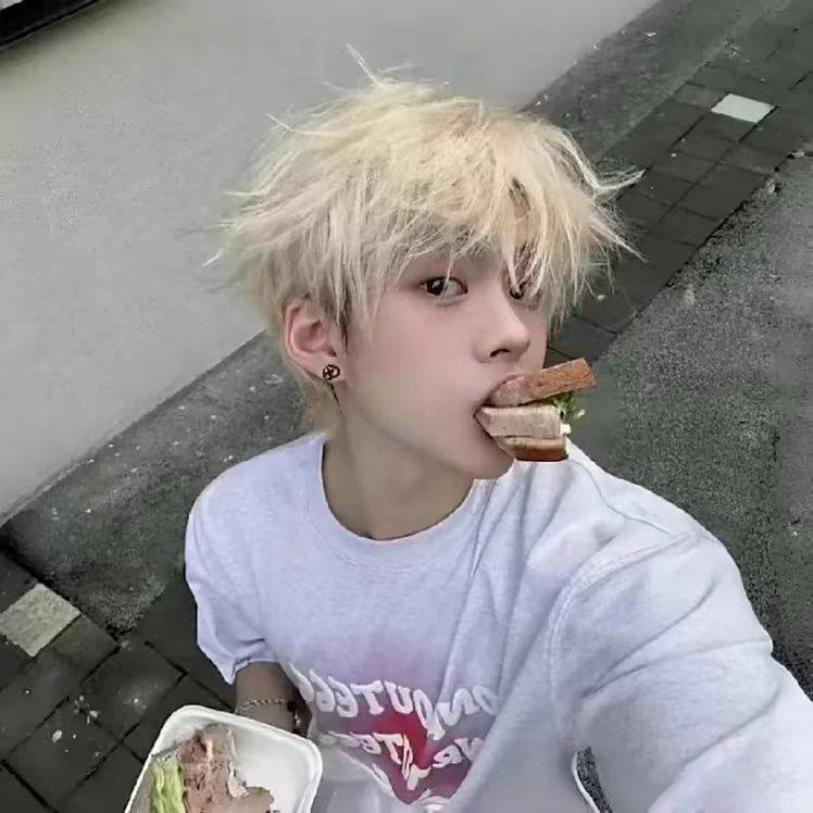 一个人