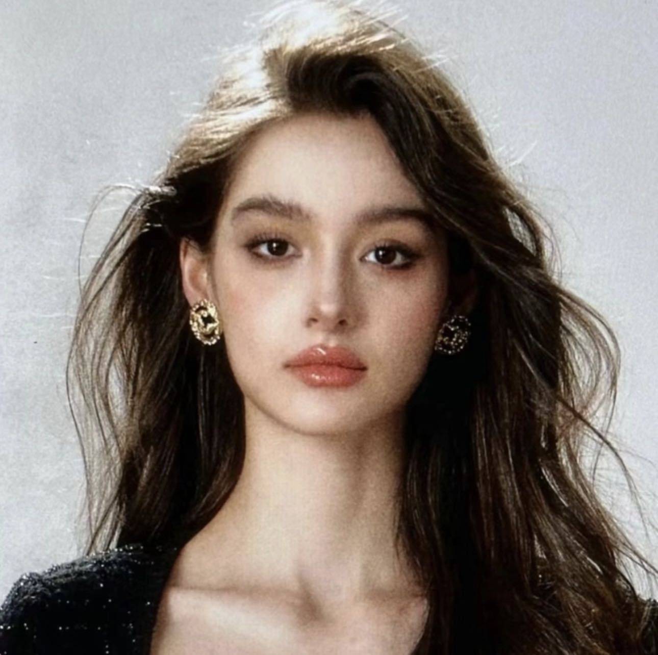 反派美女