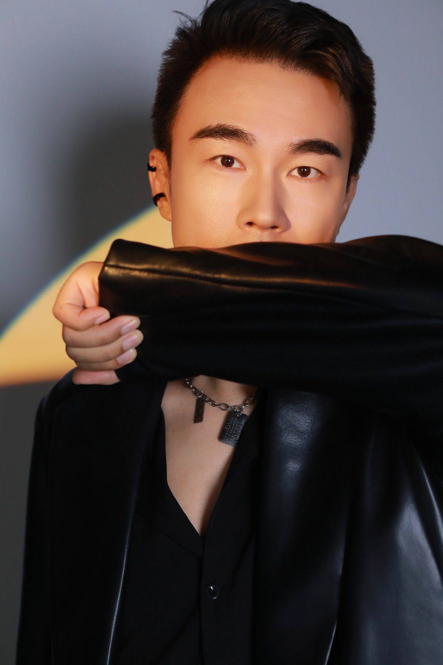 东东