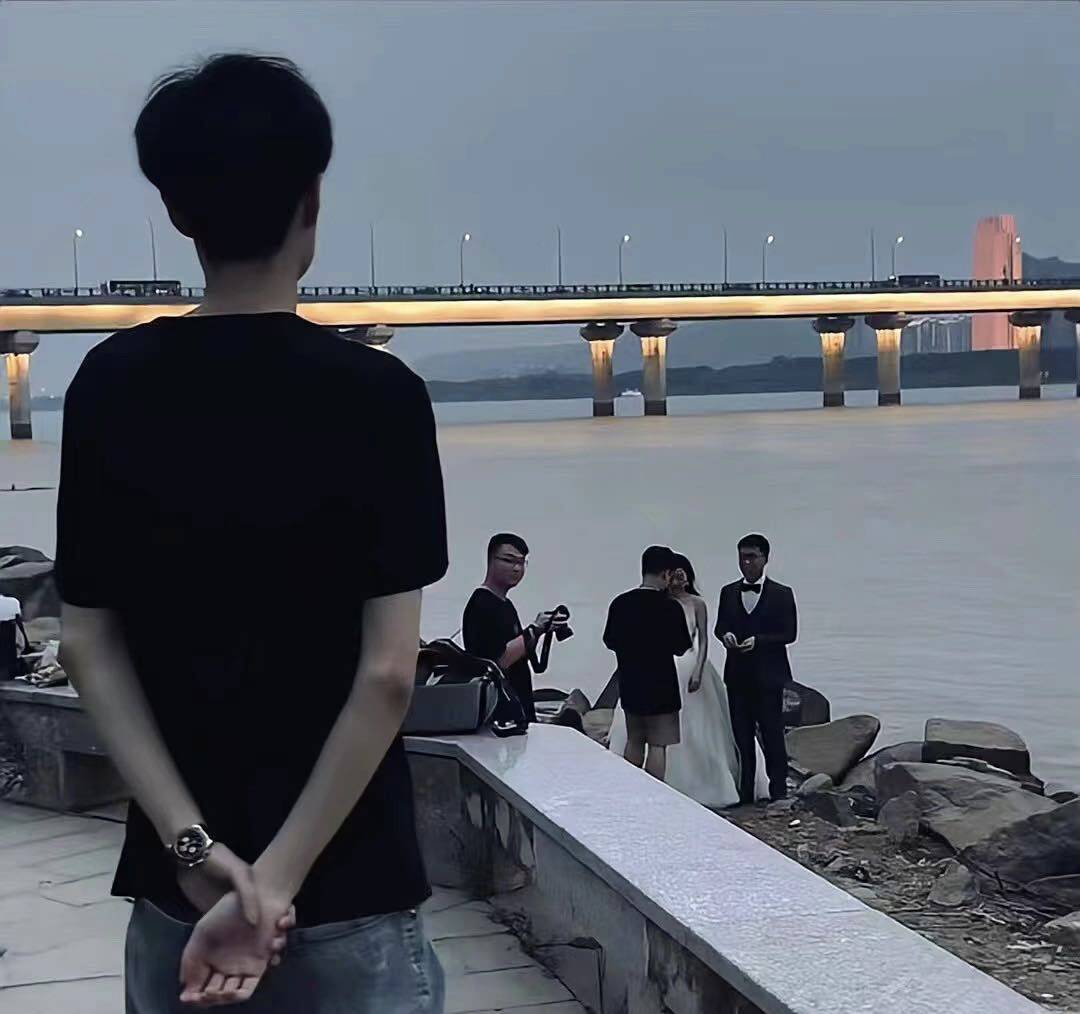 六叔