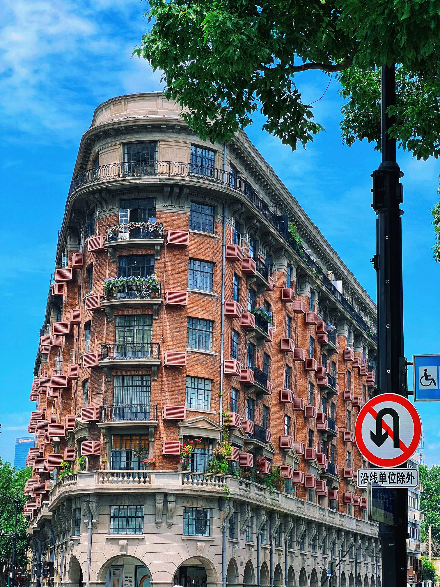 吃瓜群众
