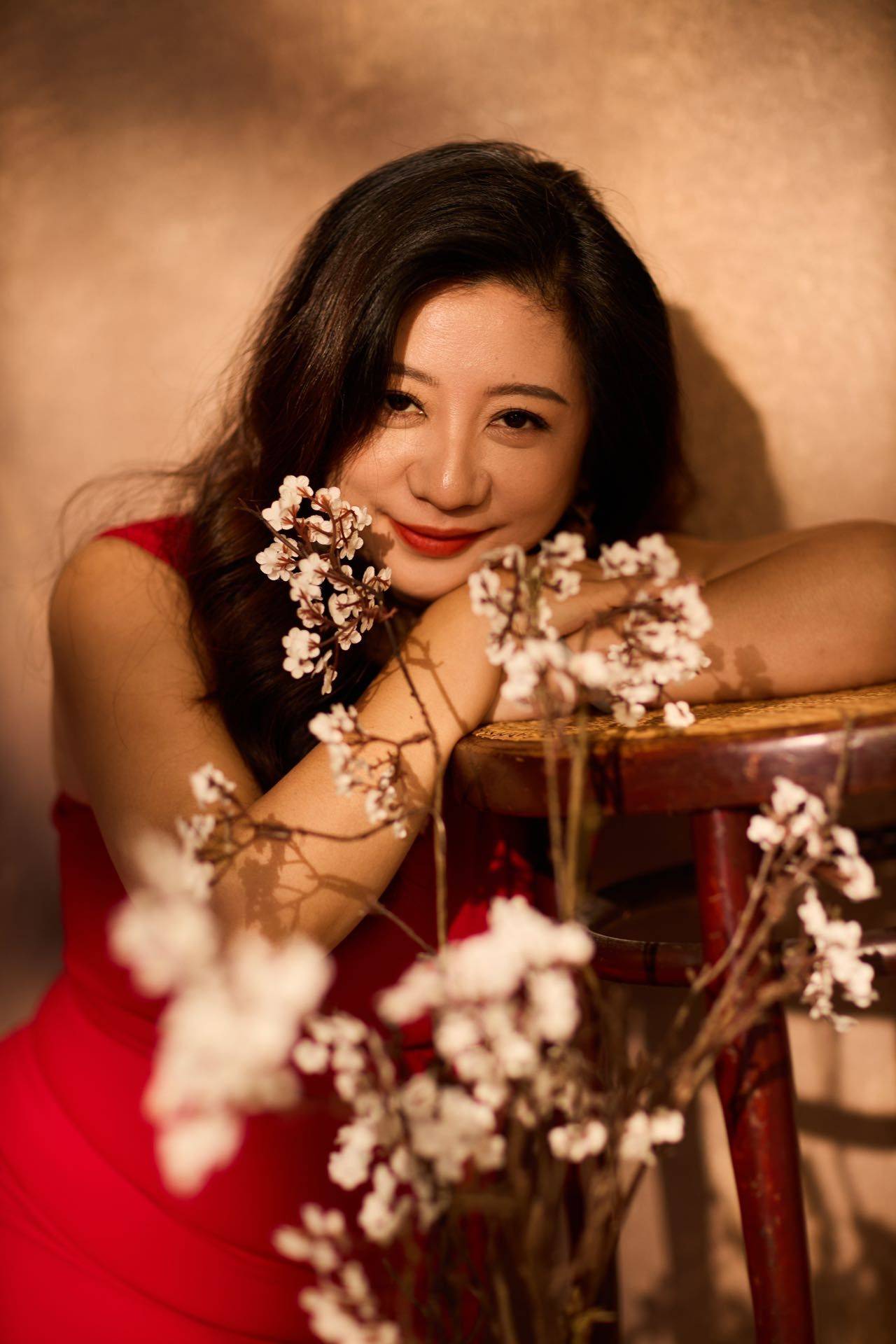 朱颖-Emily
