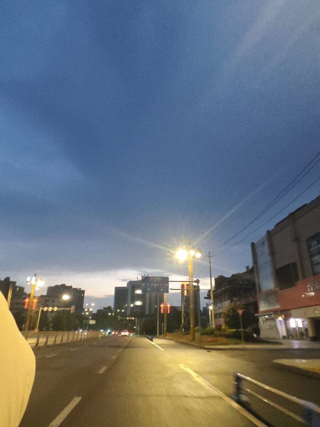 月月月