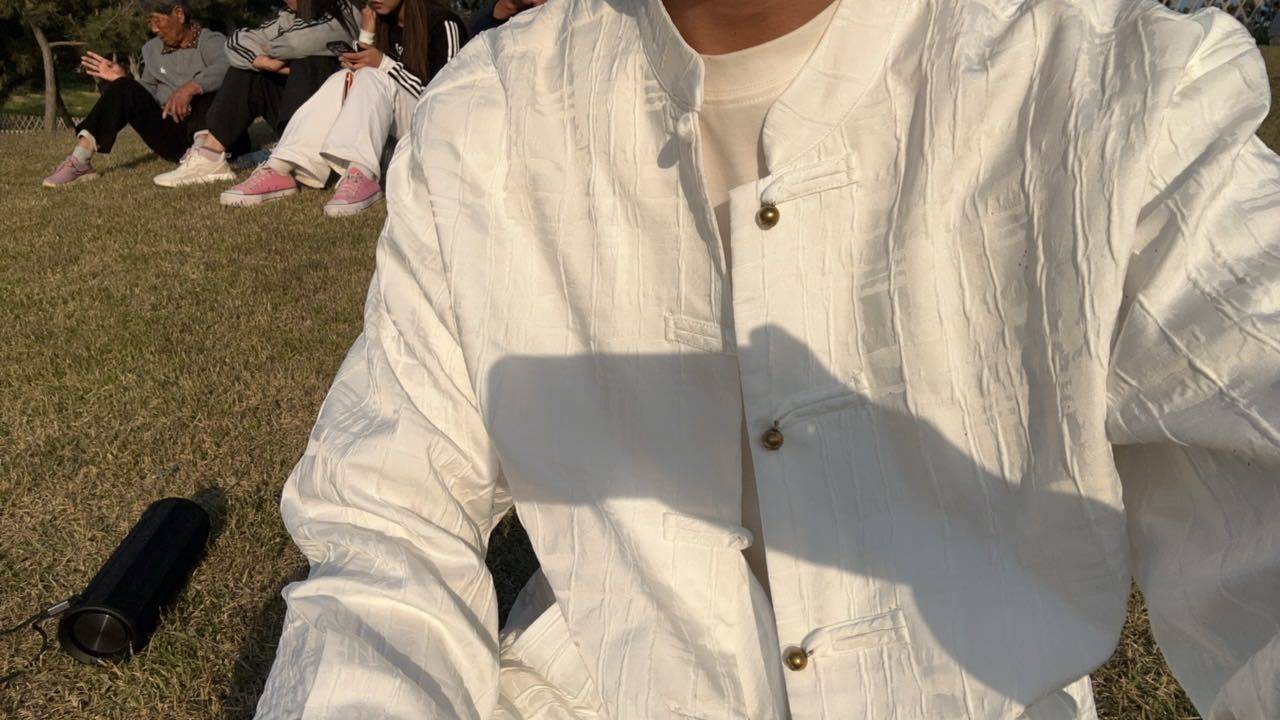绣云里