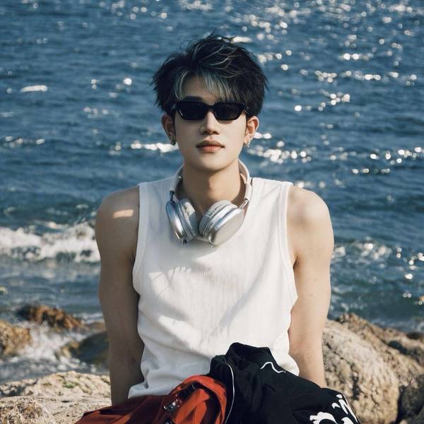 LY.劉溢先森🕊