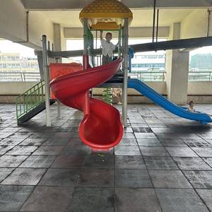 拉拉