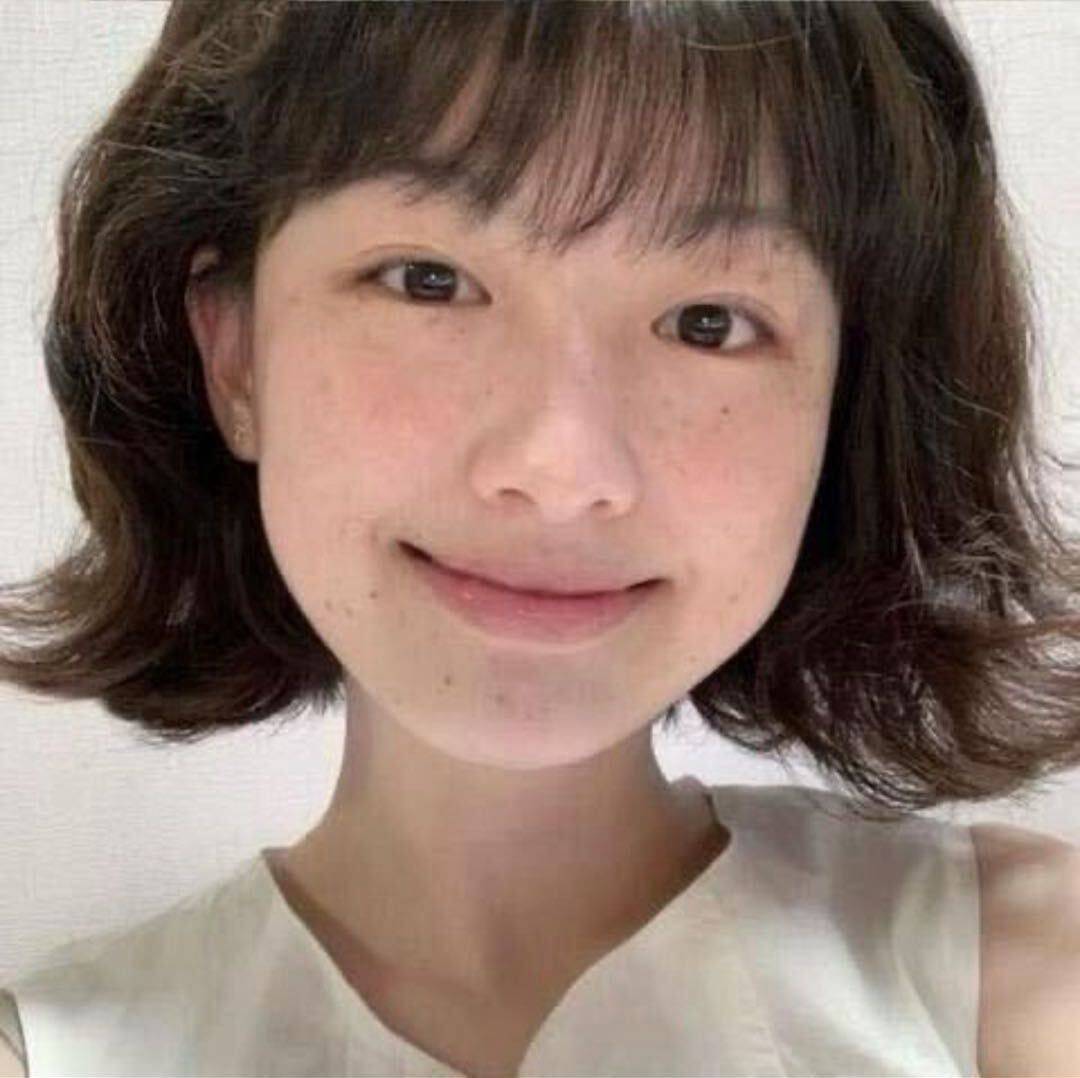 乖.