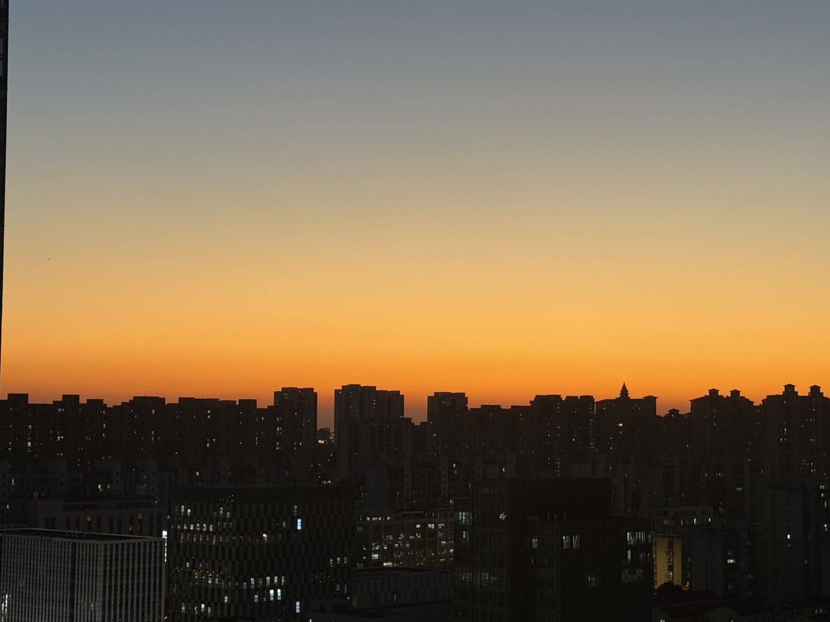 白白