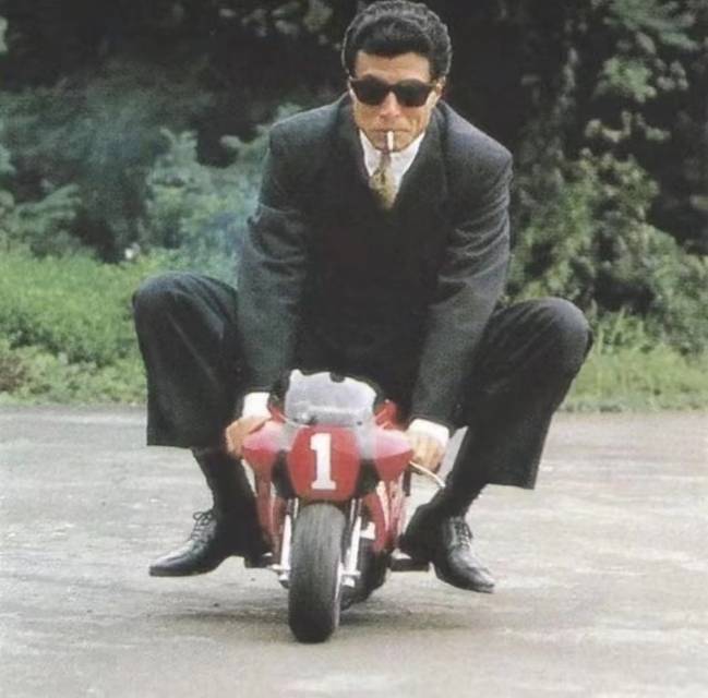C丶