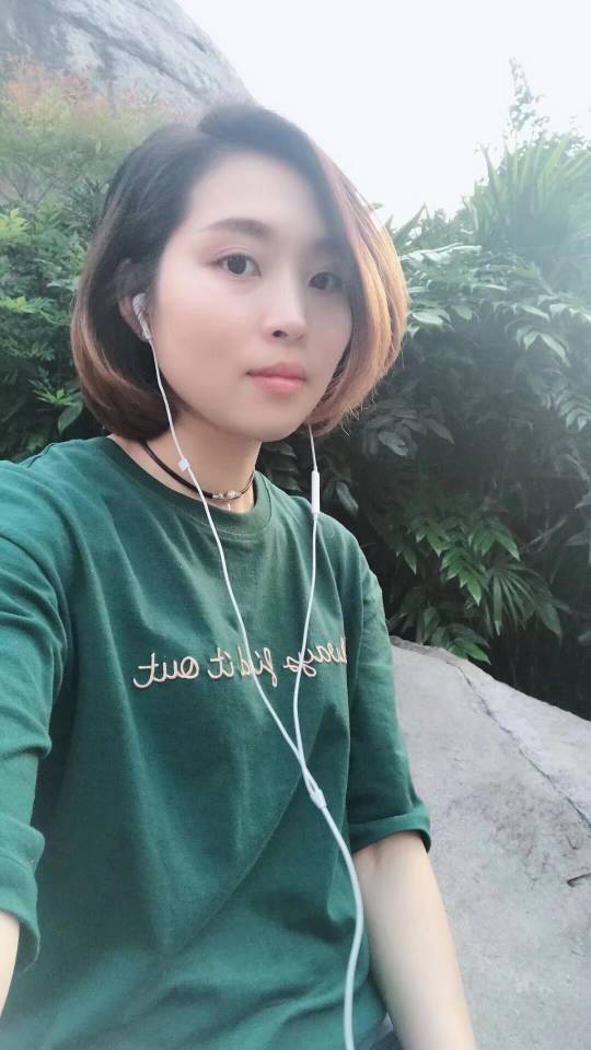 范女士