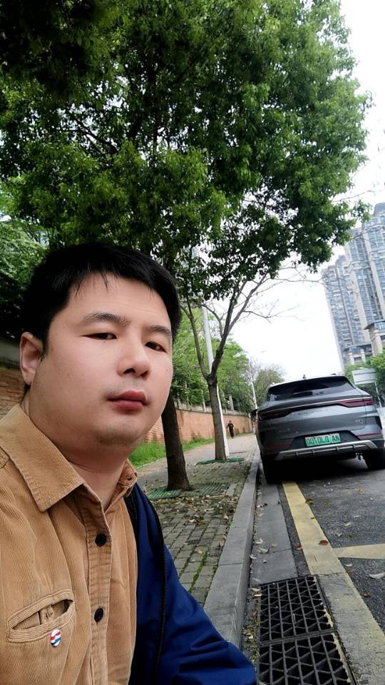 小石哥
