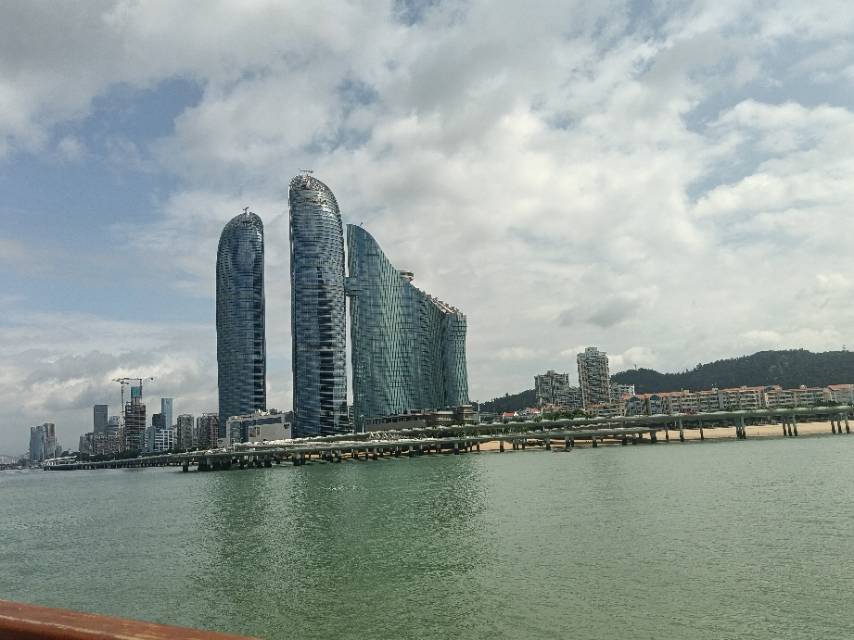 长河落日圆