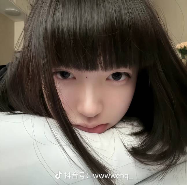 呆呆^