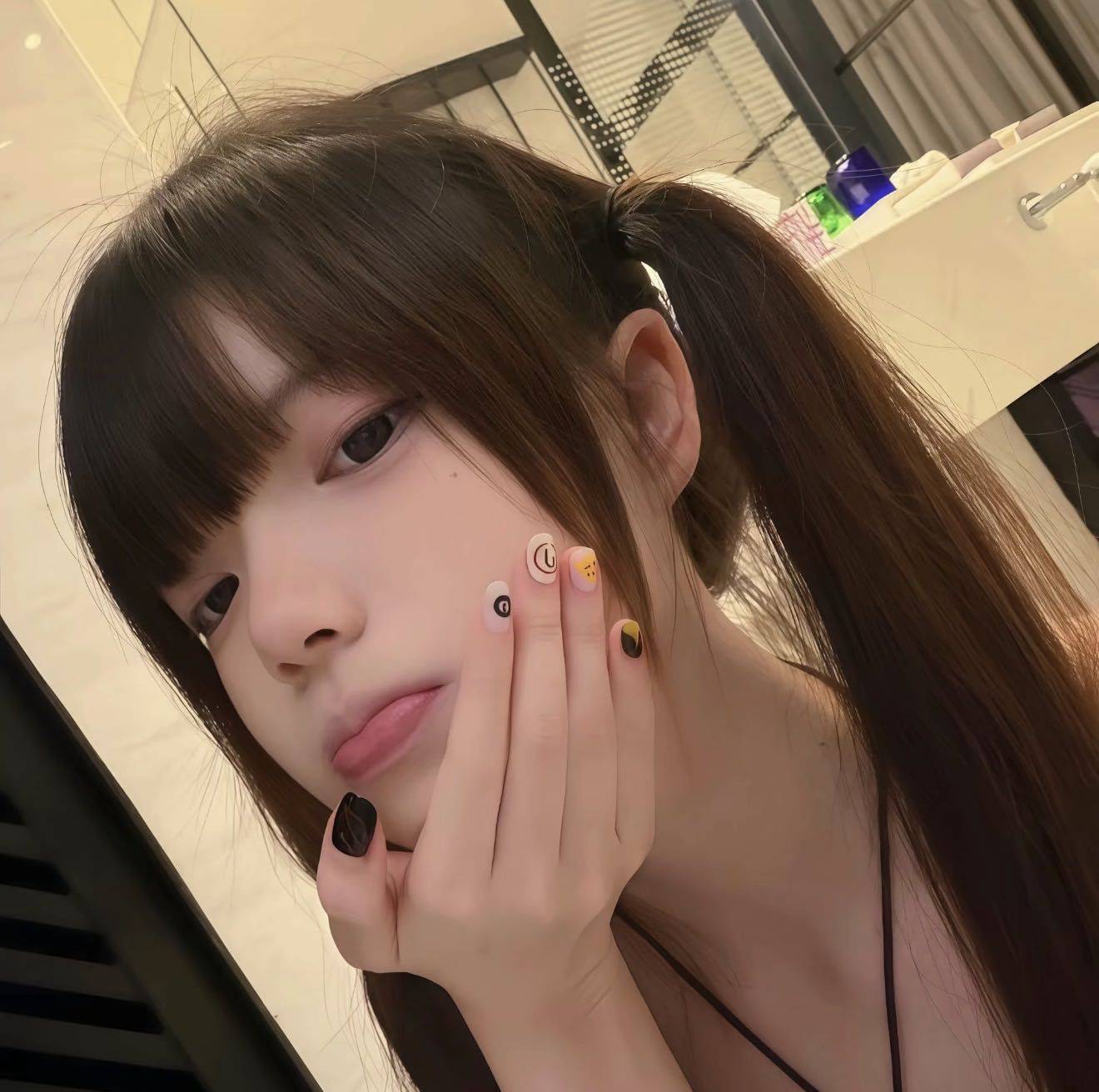 L
