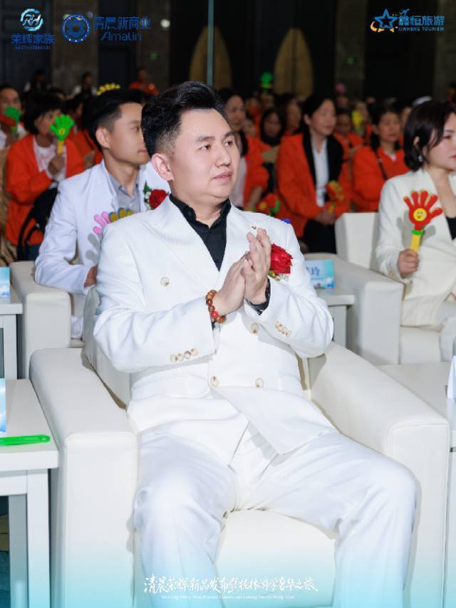 弘德