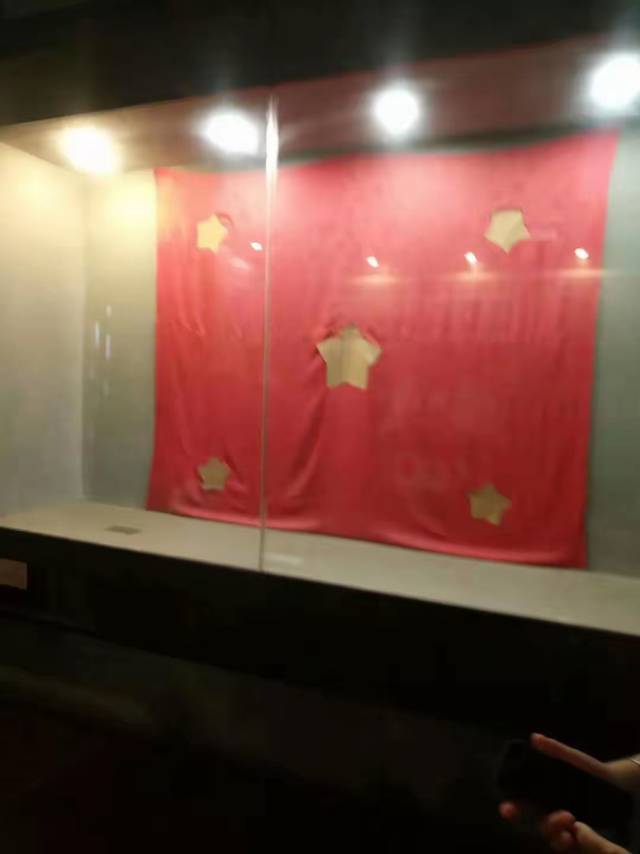 江