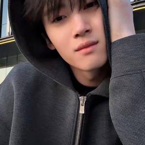 小七