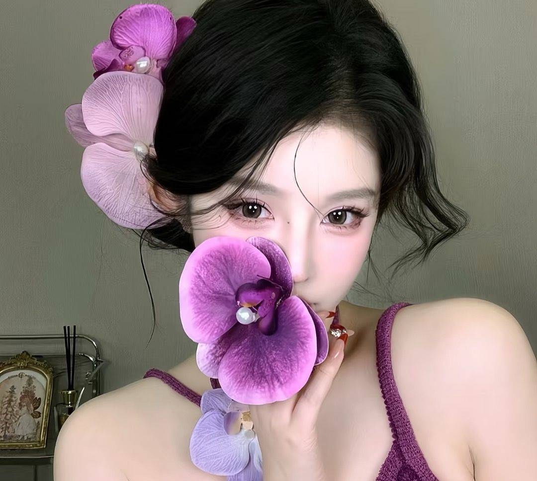 婷