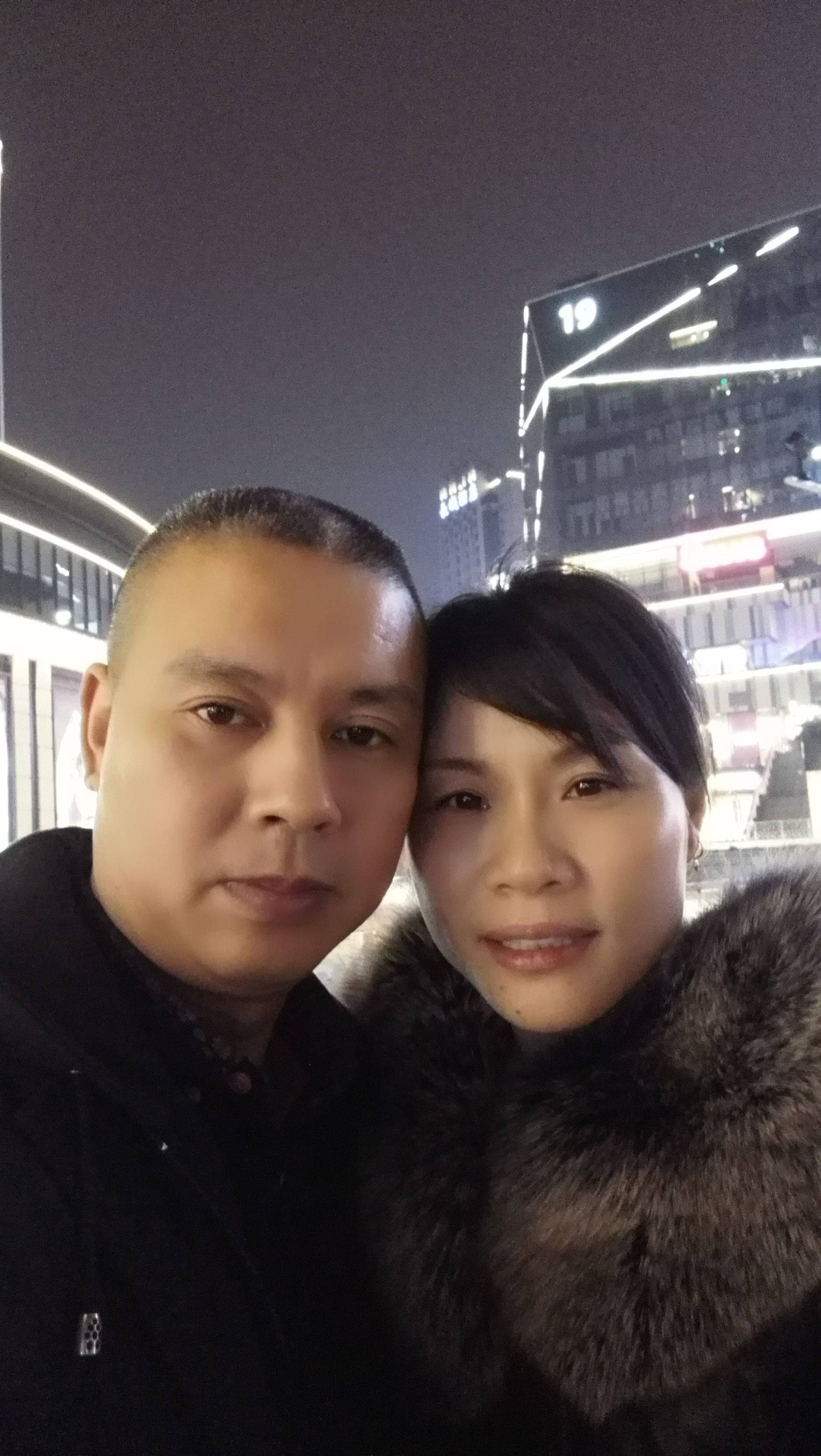 笑红尘