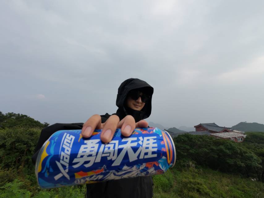 张皓曦